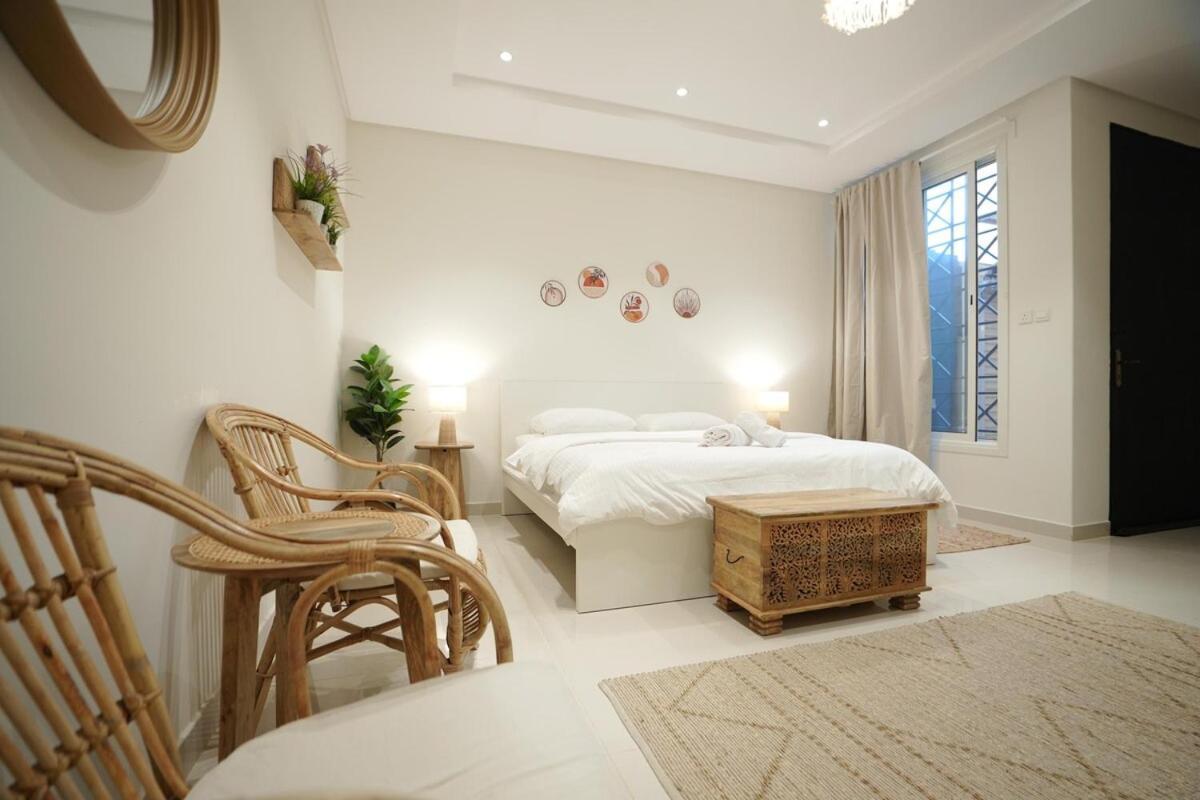 With Private Entrance - 8a Riyadh